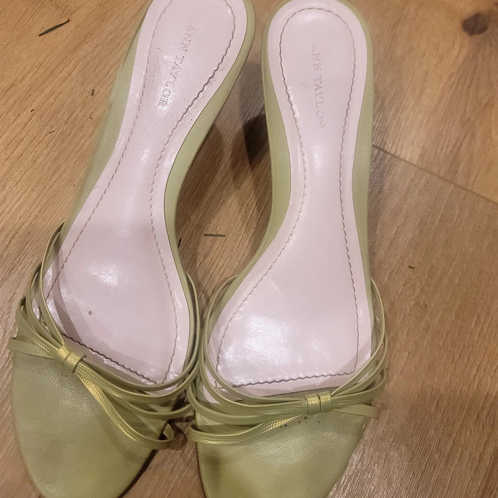 Ann Taylor Women's Green Heeled Sandals